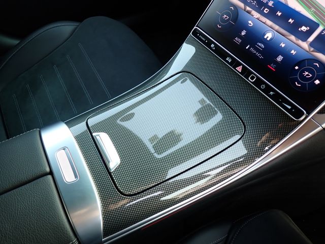 MERCEDES BENZ C CLAS 2023 Image 31