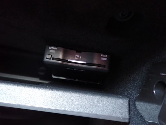 MERCEDES BENZ C CLAS 2023 Image 31