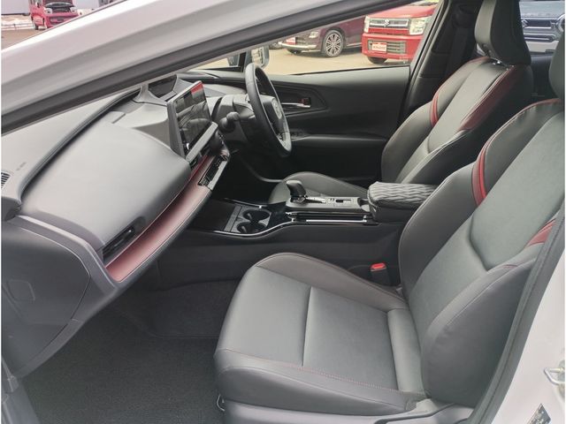 TOYOTA PRIUS 4WD 2024 Image 31