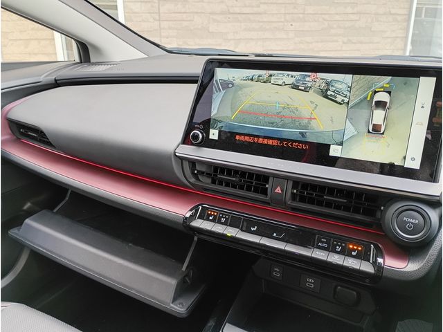 TOYOTA PRIUS 4WD 2024 Image 31