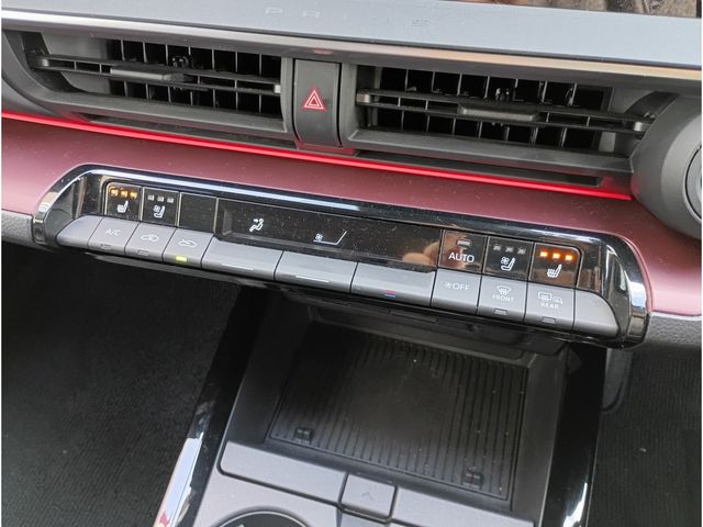 TOYOTA PRIUS 4WD 2024 Image 31