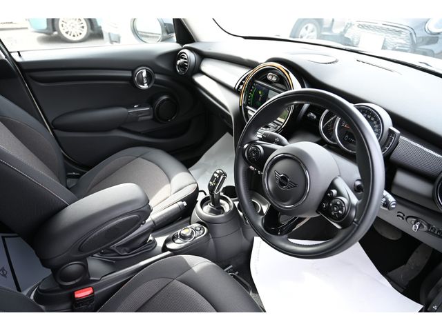 BMW MINI COOPER 5DOOR 2021 Image 31