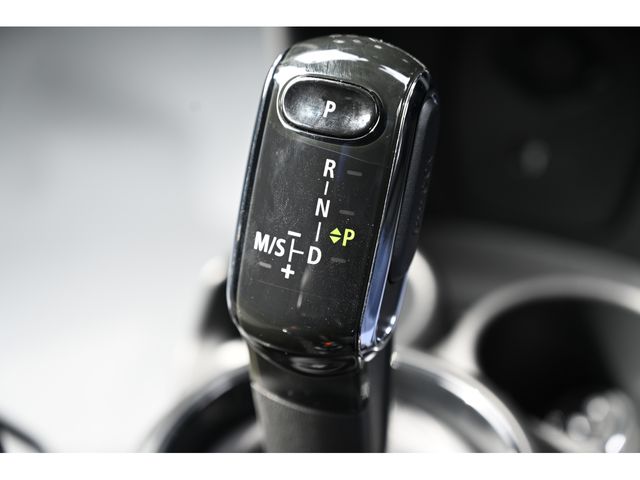 BMW MINI COOPER 5DOOR 2021 Image 31