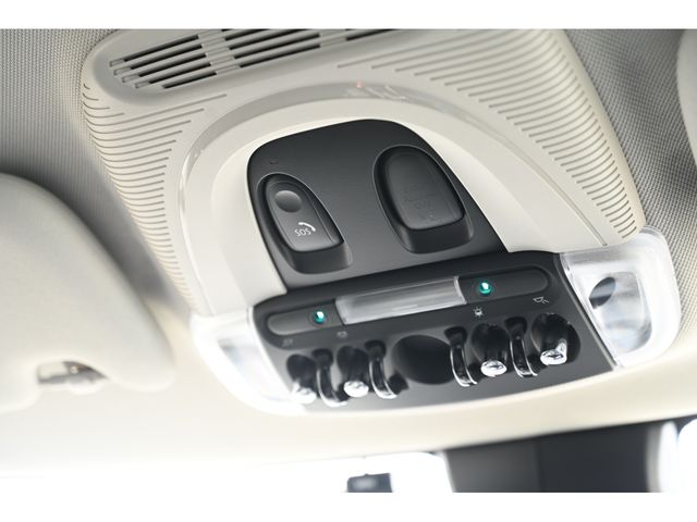 BMW MINI COOPER 5DOOR 2021 Image 31