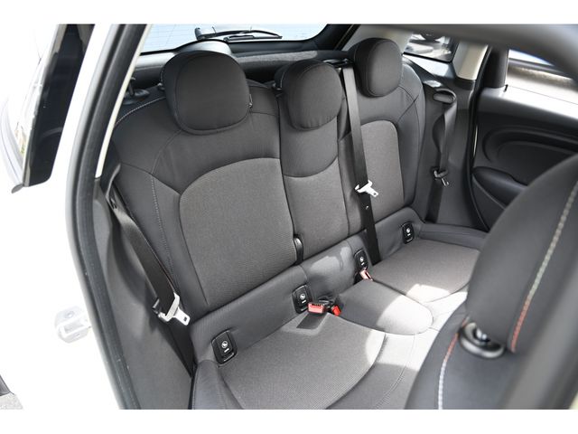 BMW MINI COOPER 5DOOR 2021 Image 31