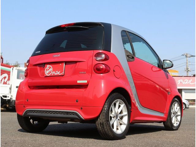 MCC SMART FORTWO COUPE 2013 Image 31