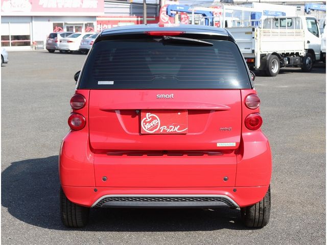 MCC SMART FORTWO COUPE 2013 Image 31