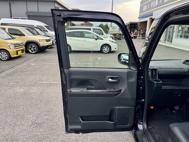 DAIHATSU TANTO CUSTOM 2023 Image 31