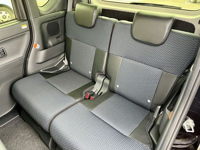 DAIHATSU TANTO CUSTOM 2023 Image 31