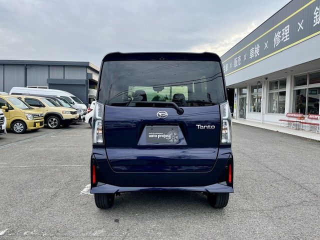 DAIHATSU TANTO CUSTOM 2023 Image 31