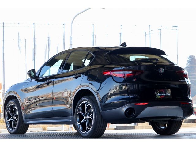 ALFAROMEO STELVIO 2022 Image 31