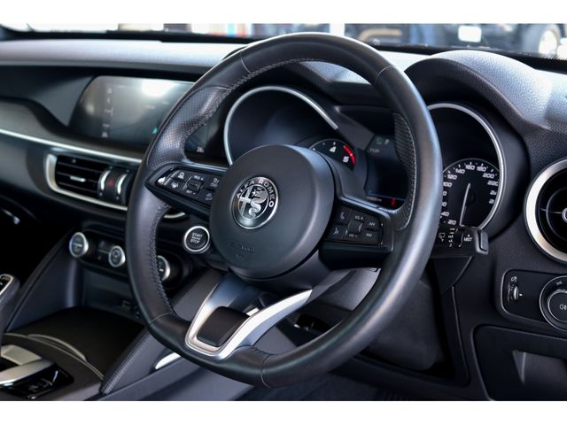 ALFAROMEO STELVIO 2022 Image 31