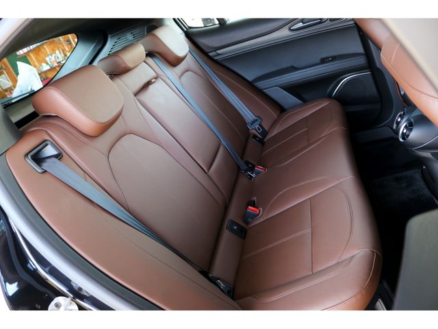 ALFAROMEO STELVIO 2022 Image 31