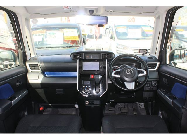 TOYOTA TANK 2018 Image 31