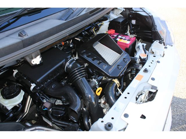 TOYOTA TANK 2018 Image 31