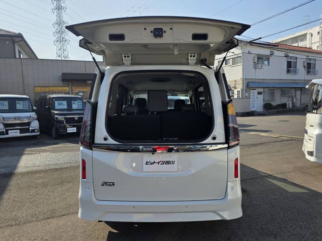 NISSAN SERENA  WG 2023 Image 31