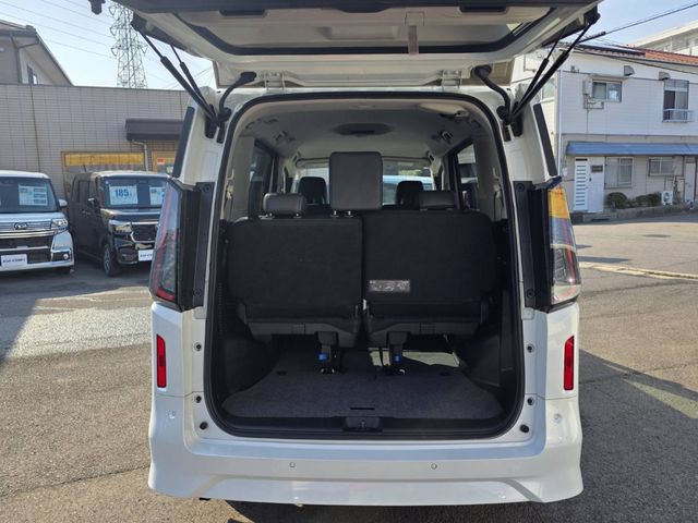 NISSAN SERENA  WG 2023 Image 31