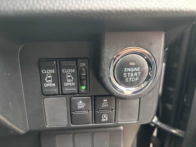 TOYOTA ROOMY 2017 Image 31