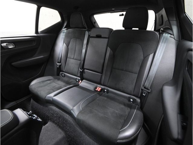 VOLVO XC40 2021 Image 31