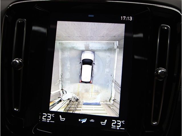 VOLVO XC40 2021 Image 31