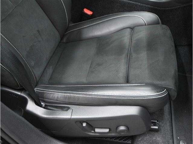 VOLVO XC40 2021 Image 31