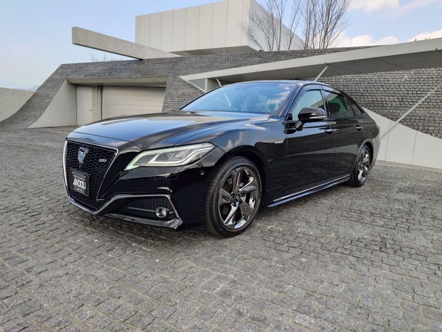 TOYOTA CROWN SEDAN HYBRID 2019 Image 31