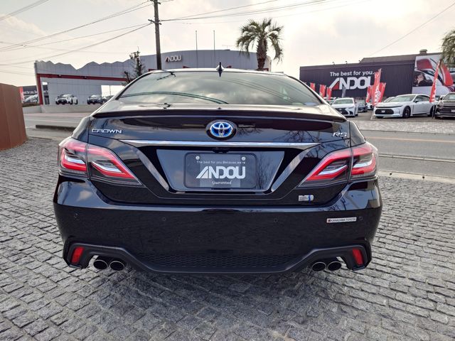 TOYOTA CROWN SEDAN HYBRID 2019 Image 31