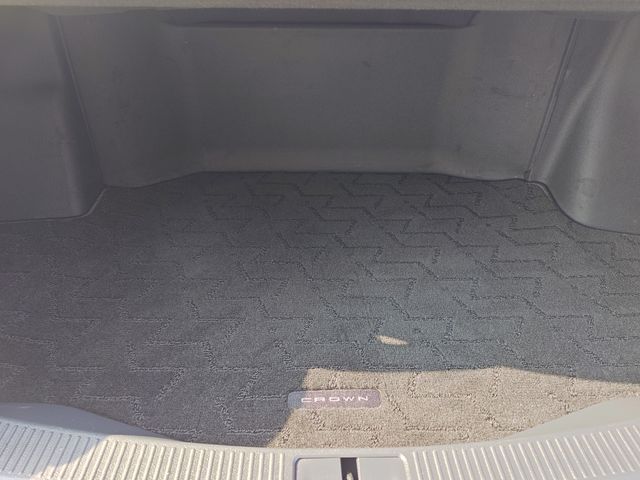 TOYOTA CROWN SEDAN HYBRID 2025 Image 31