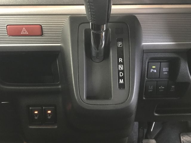 SUZUKI SPACIA GEAR 4WD 2020 Image 31