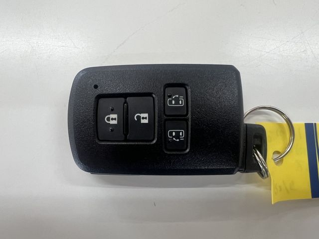 TOYOTA VOXY 2020 Image 31