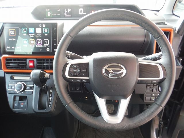 DAIHATSU TANTO FAN CROSS 2022 Image 31