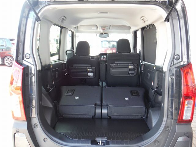 DAIHATSU TANTO FAN CROSS 2022 Image 31