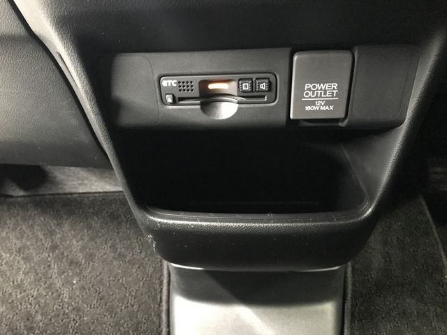 HONDA N BOX CUSTOM 2016 Image 31