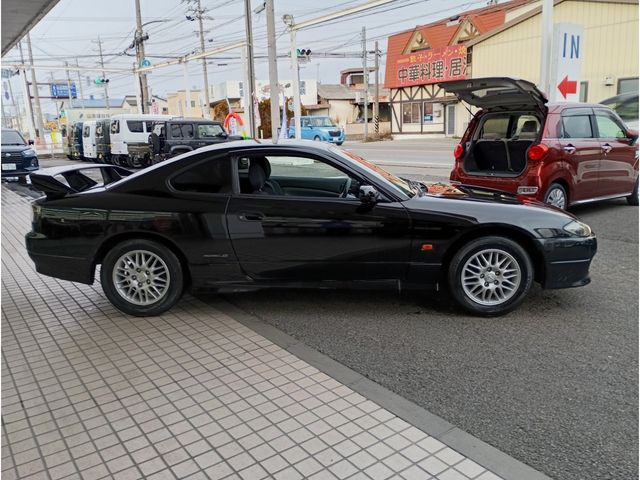 NISSAN SILVIA 2000 Image 31