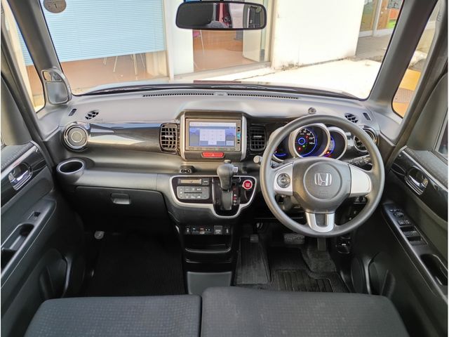 HONDA N BOX CUSTOM 2017 Image 31