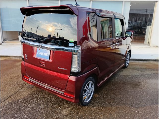 HONDA N BOX CUSTOM 2017 Image 31