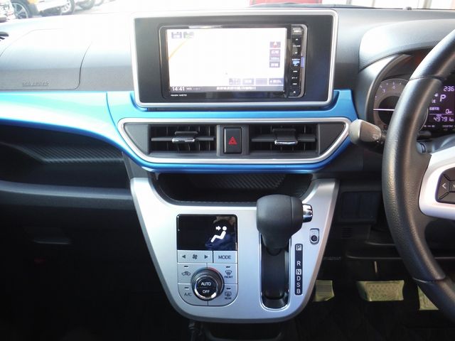 DAIHATSU CAST ACTIVA 4WD 2017 Image 31