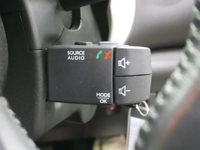 RENAULT TWINGO 2021 Image 31