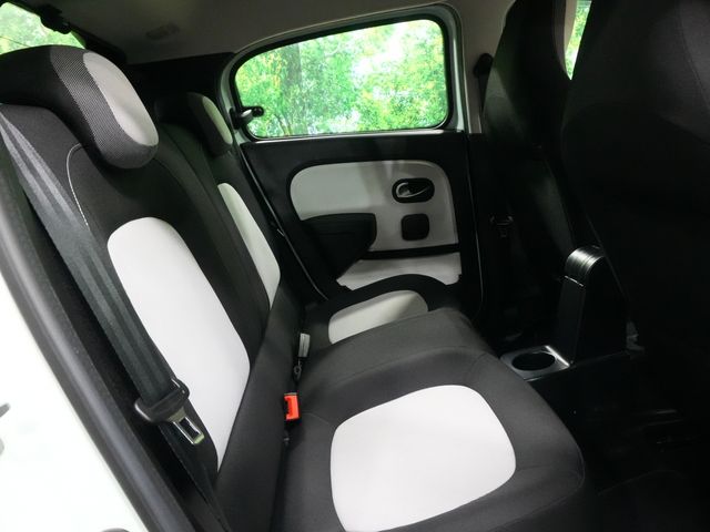 RENAULT TWINGO 2021 Image 31