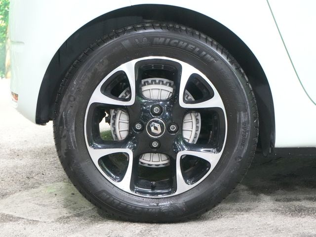 RENAULT TWINGO 2021 Image 31