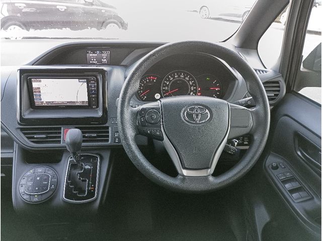 TOYOTA NOAH 2020 Image 31