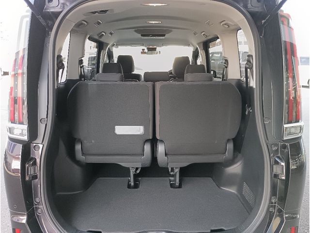 TOYOTA NOAH 2020 Image 31