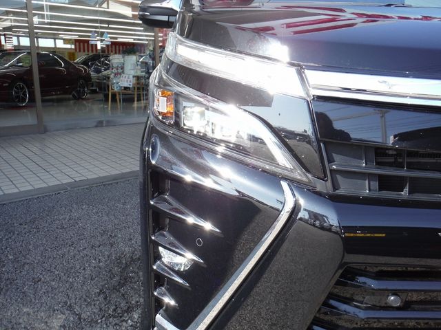 TOYOTA VOXY 2021 Image 31