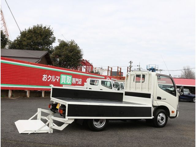 HINO DUTRO 2017 Image 31