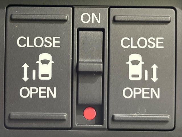 HONDA N BOX 2022 Image 31