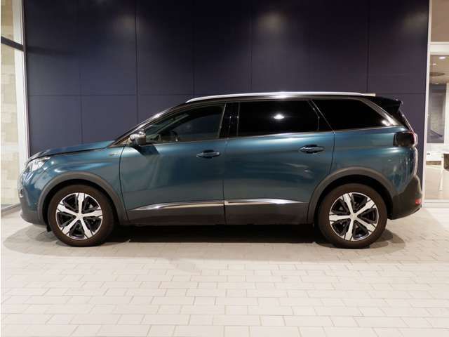 PEUGEOT 5008 2018 Image 31