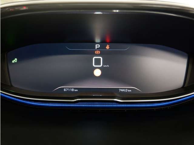 PEUGEOT 5008 2018 Image 31