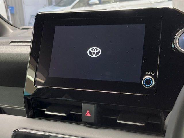 TOYOTA VOXY HYBRID 2023 Image 31