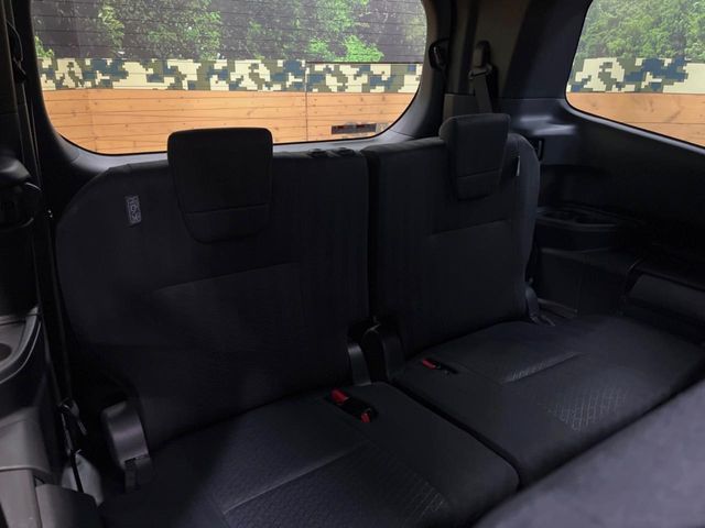 TOYOTA VOXY HYBRID 2023 Image 31