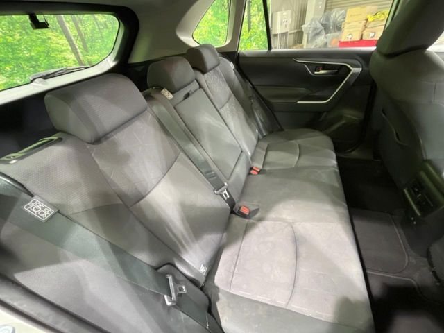 TOYOTA RAV4 2WD 2021 Image 31